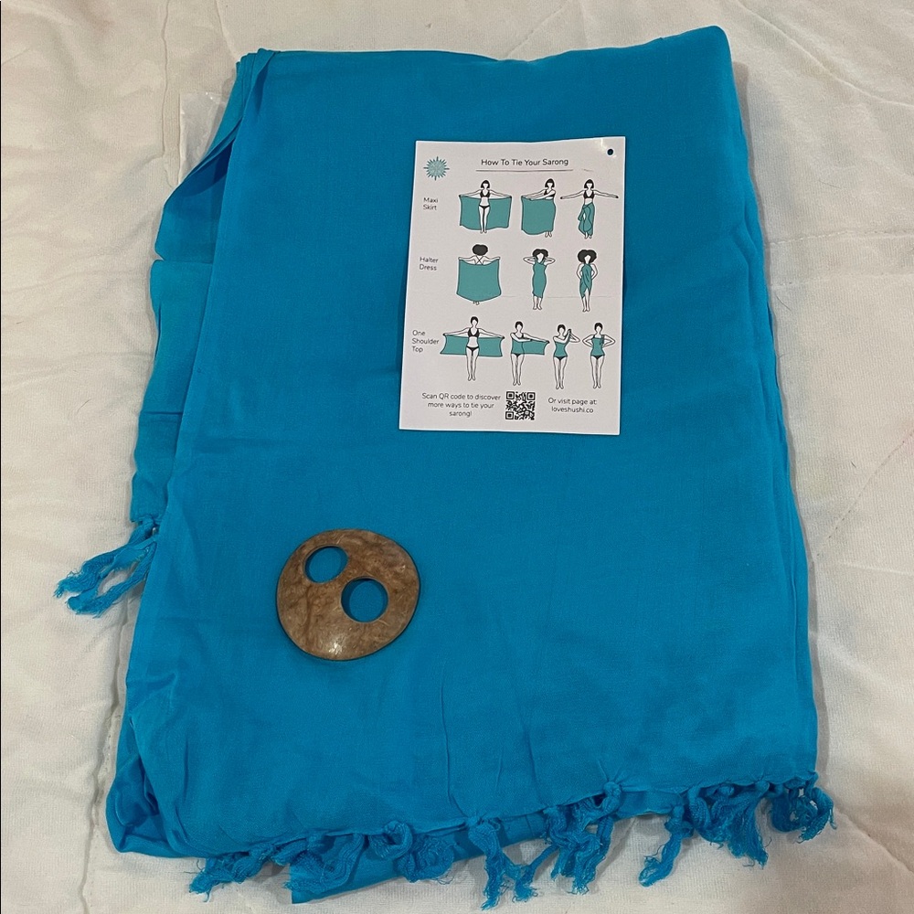 Womens turquoise sarong, NWOT, FINAL MARKDOWN - Picture 2 of 2